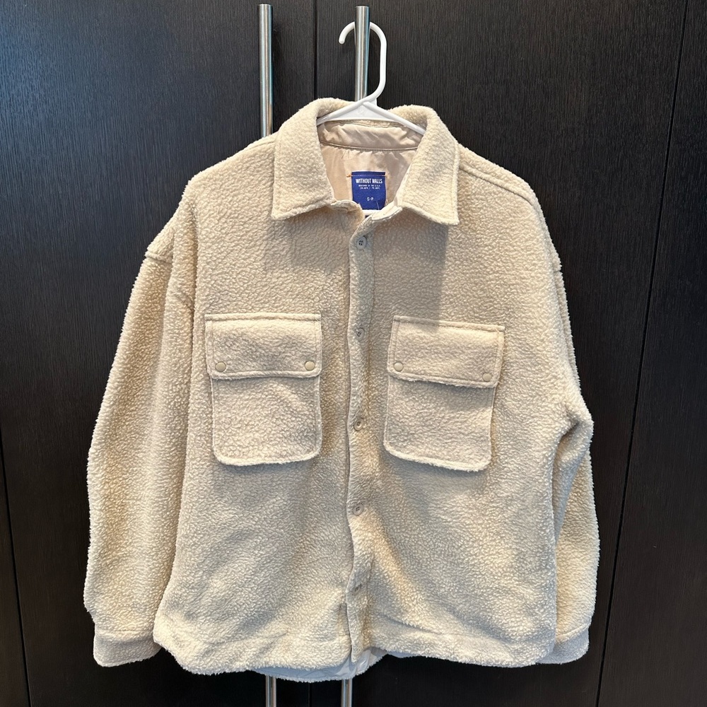 *BRAND NEW* Urban Outfitters fuzzy flannel/jacket